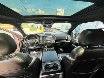 2017 Ford F-150 Raptor 4WD SuperCrew 5.5' Box