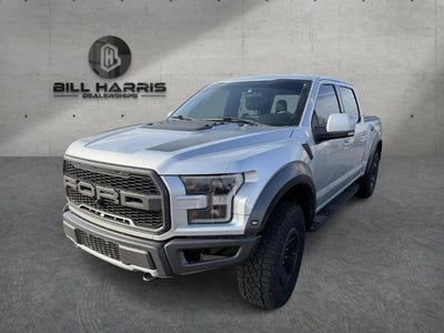 2017 Ford F-150 Raptor 4WD SuperCrew 5.5' Box