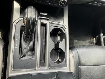 2017 Ford F-150 Raptor 4WD SuperCrew 5.5' Box