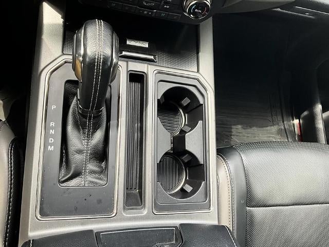 2017 Ford F-150 Raptor 4WD SuperCrew 5.5' Box