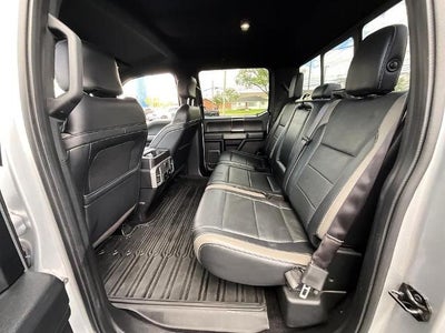 2017 Ford F-150 Raptor 4WD SuperCrew 5.5' Box