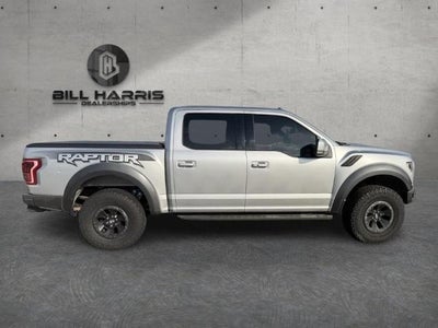 2017 Ford F-150 Raptor 4WD SuperCrew 5.5' Box