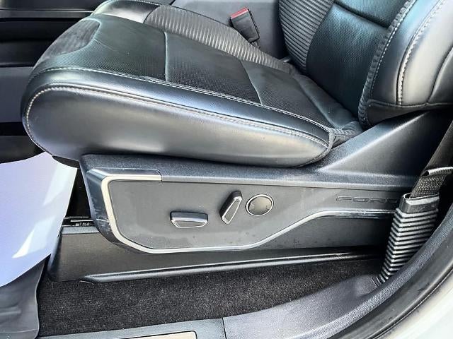 2023 Ford F-150 Raptor 4WD SuperCrew 5.5' Box