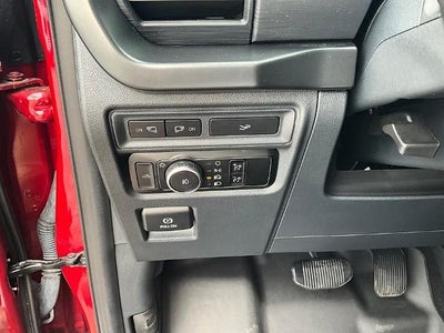 2024 Ford F-150 XLT 4WD SuperCrew 5.5' Box