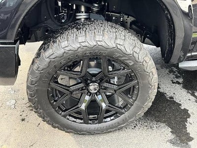 2025 Ford F-150 LARIAT 4WD SuperCrew 5.5' Box