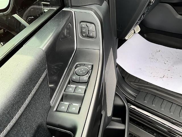 2025 Ford F-150 LARIAT 4WD SuperCrew 5.5' Box