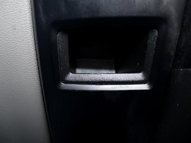 2015 Ford F-150 2WD Regular Cab 6-1/2 Ft Box XL