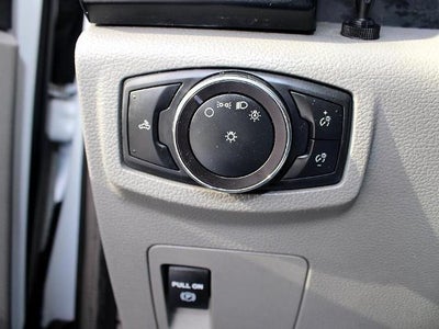 2015 Ford F-150 2WD Regular Cab 6-1/2 Ft Box XL