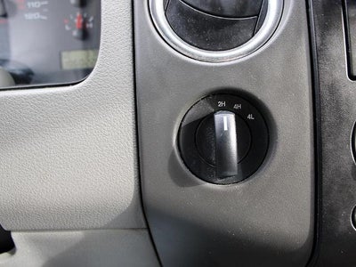 2006 Ford F-150 4WD SuperCrew Styleside 5-1/2 Ft Box XLT