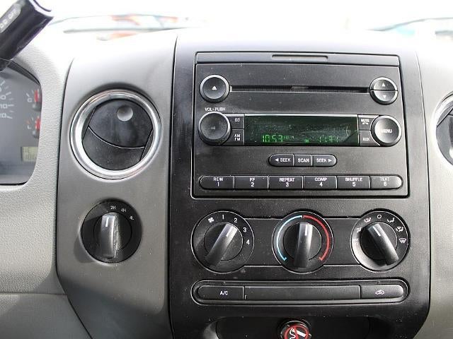 2006 Ford F-150 4WD SuperCrew Styleside 5-1/2 Ft Box XLT