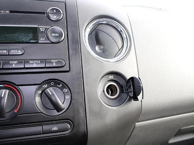 2006 Ford F-150 4WD SuperCrew Styleside 5-1/2 Ft Box XLT