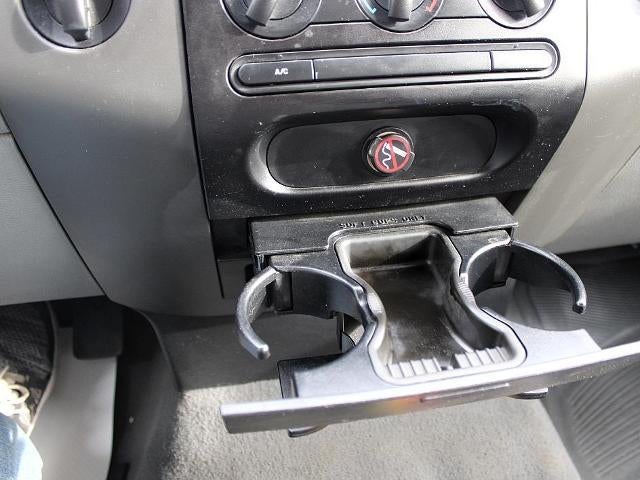 2006 Ford F-150 4WD SuperCrew Styleside 5-1/2 Ft Box XLT