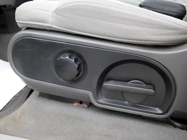 2006 Ford F-150 4WD SuperCrew Styleside 5-1/2 Ft Box XLT