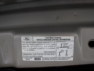 2006 Ford F-150 4WD SuperCrew Styleside 5-1/2 Ft Box XLT
