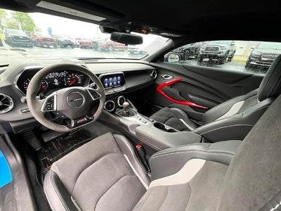 2022 Chevrolet Camaro 2dr Coupe 1SS