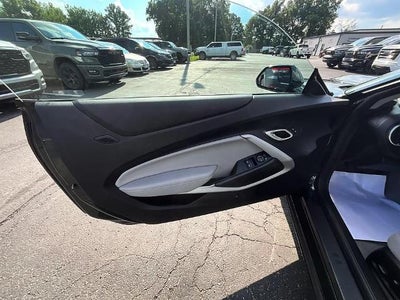 2020 Chevrolet Camaro 2dr Coupe LT1