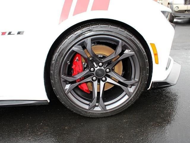 2019 Chevrolet Camaro 2dr Coupe 1SS