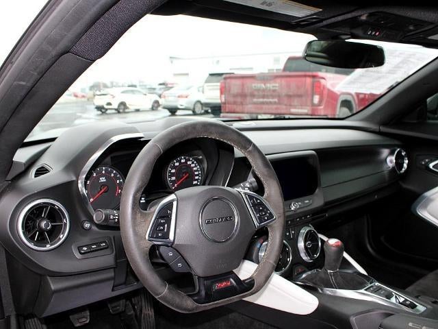 2019 Chevrolet Camaro 2dr Coupe 1SS