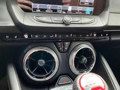 2017 Chevrolet Camaro 2dr Coupe 2SS