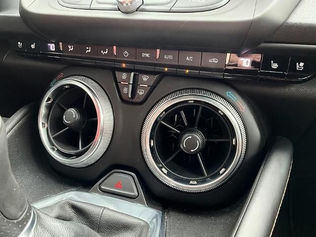 2017 Chevrolet Camaro 2dr Coupe 2SS