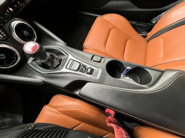 2017 Chevrolet Camaro 2dr Coupe 2SS