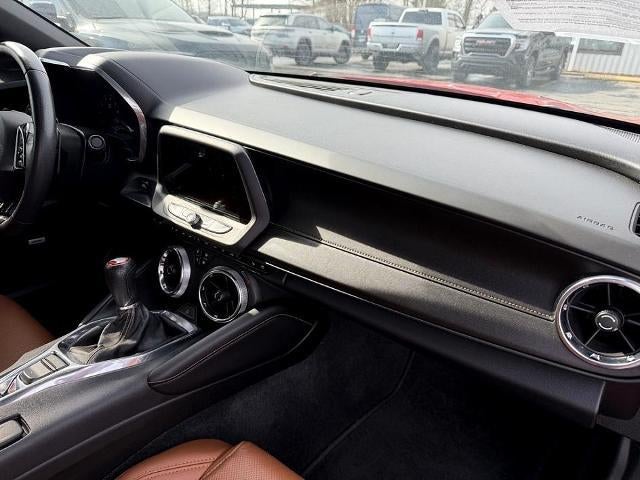 2017 Chevrolet Camaro 2dr Coupe 2SS