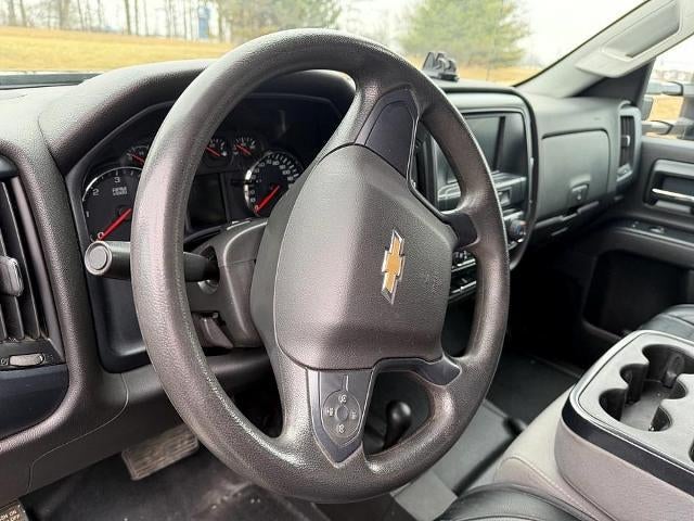 2018 Chevrolet Silverado 2500 HD Crew Cab Standard Box 4-Wheel Drive Work Truck