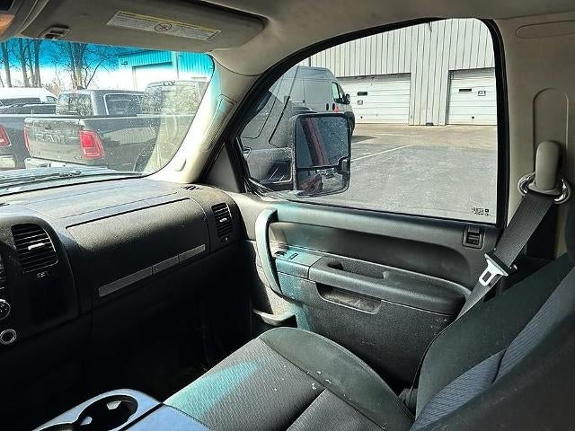 2011 Chevrolet Silverado 2500 HD Crew Cab Standard Box 4-Wheel Drive LT