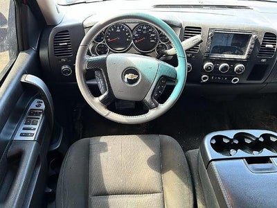 2011 Chevrolet Silverado 2500 HD Crew Cab Standard Box 4-Wheel Drive LT