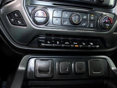 2017 Chevrolet Silverado 3500 HD Crew Cab Long Box 4-Wheel Drive LTZ