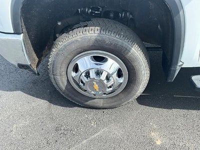 2026 Chevrolet Silverado 3500 HD Crew Cab Long Box 4-Wheel Drive LT
