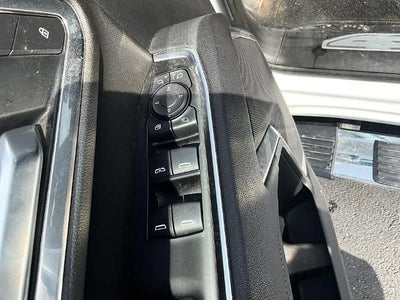 2026 Chevrolet Silverado 3500 HD Crew Cab Long Box 4-Wheel Drive LT