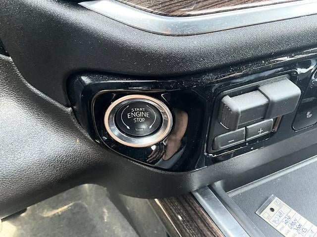 2026 Chevrolet Silverado 3500 HD Crew Cab Long Box 4-Wheel Drive LT
