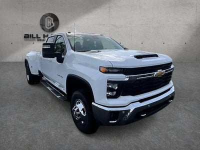 2026 Chevrolet Silverado 3500 HD Crew Cab Long Box 4-Wheel Drive LT