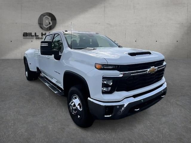 2026 Chevrolet Silverado 3500 HD Crew Cab Long Box 4-Wheel Drive LT