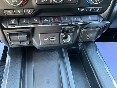 2022 Chevrolet Silverado 2500 HD Crew Cab Standard Box 4-Wheel Drive LTZ