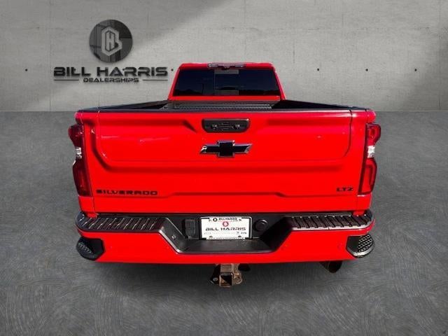 2022 Chevrolet Silverado 2500 HD Crew Cab Standard Box 4-Wheel Drive LTZ