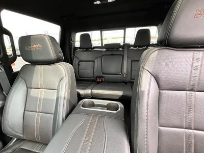 2024 Chevrolet Silverado 2500 HD Crew Cab Standard Box 4-Wheel Drive High Country