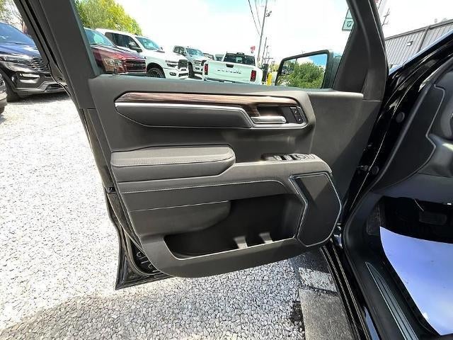 2026 Chevrolet Silverado 1500 Crew Cab Short Box 4-Wheel Drive LT 2FL