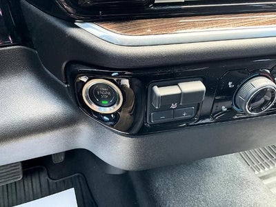 2026 Chevrolet Silverado 1500 Crew Cab Short Box 4-Wheel Drive LT 2FL