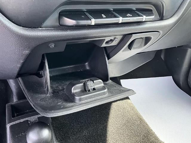 2016 Chevrolet Silverado 1500 Double Cab Standard Box 4-Wheel Drive WT