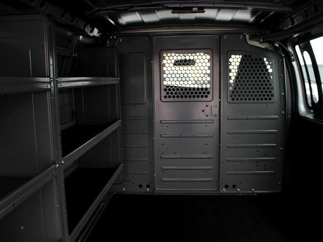 2018 Chevrolet Express Cargo Van 2500 Regular Wheelbase Rear-Wheel Drive