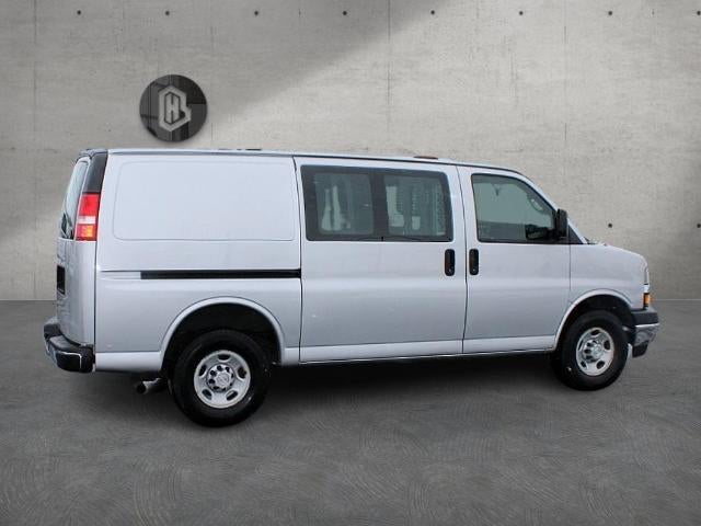 2018 Chevrolet Express Cargo Van 2500 Regular Wheelbase Rear-Wheel Drive