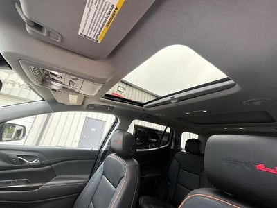 2023 GMC Acadia AWD AT4