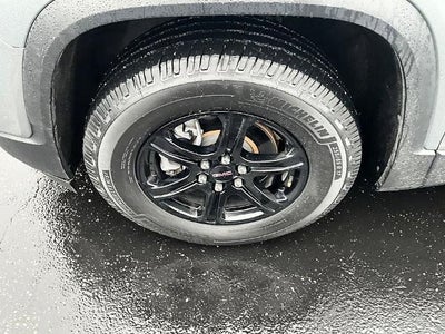 2023 GMC Acadia AWD AT4