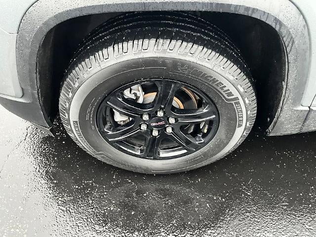 2023 GMC Acadia AWD AT4