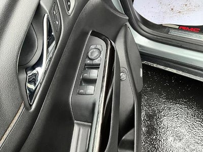 2023 GMC Acadia AWD AT4