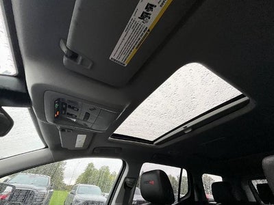 2023 GMC Acadia AWD AT4