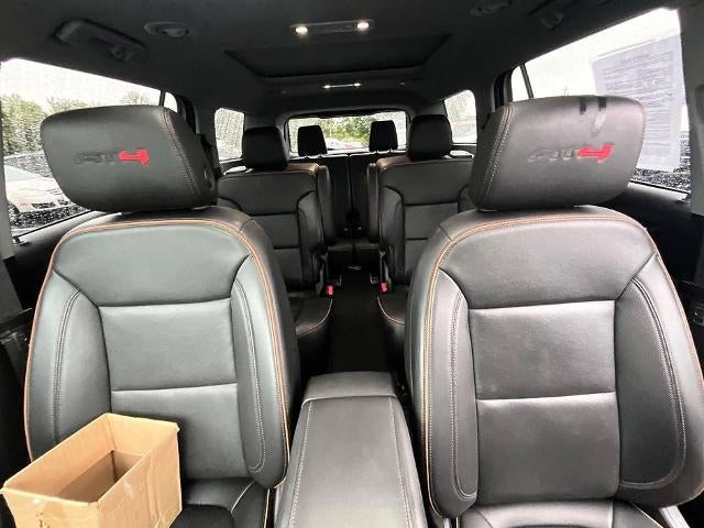 2023 GMC Acadia AWD AT4
