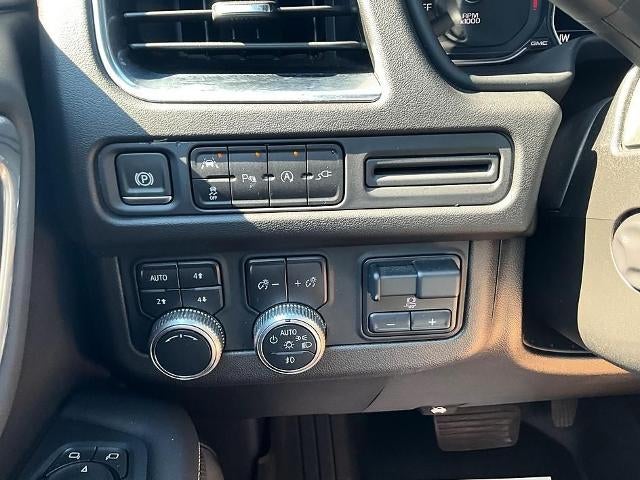 2021 GMC Yukon 4WD 4dr SLT